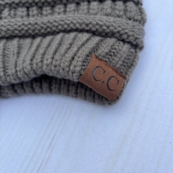 CC Chunky Cable Knit Cap Hat - Taupe/ Gray - Hole for Ponytail or Bun - Picture 2 of 6